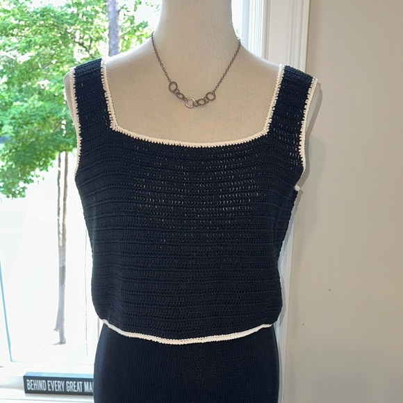 NWT AMOUR Vert Antibes Crochet Top, Medium, Black & Ivory - Picture 2 of 9